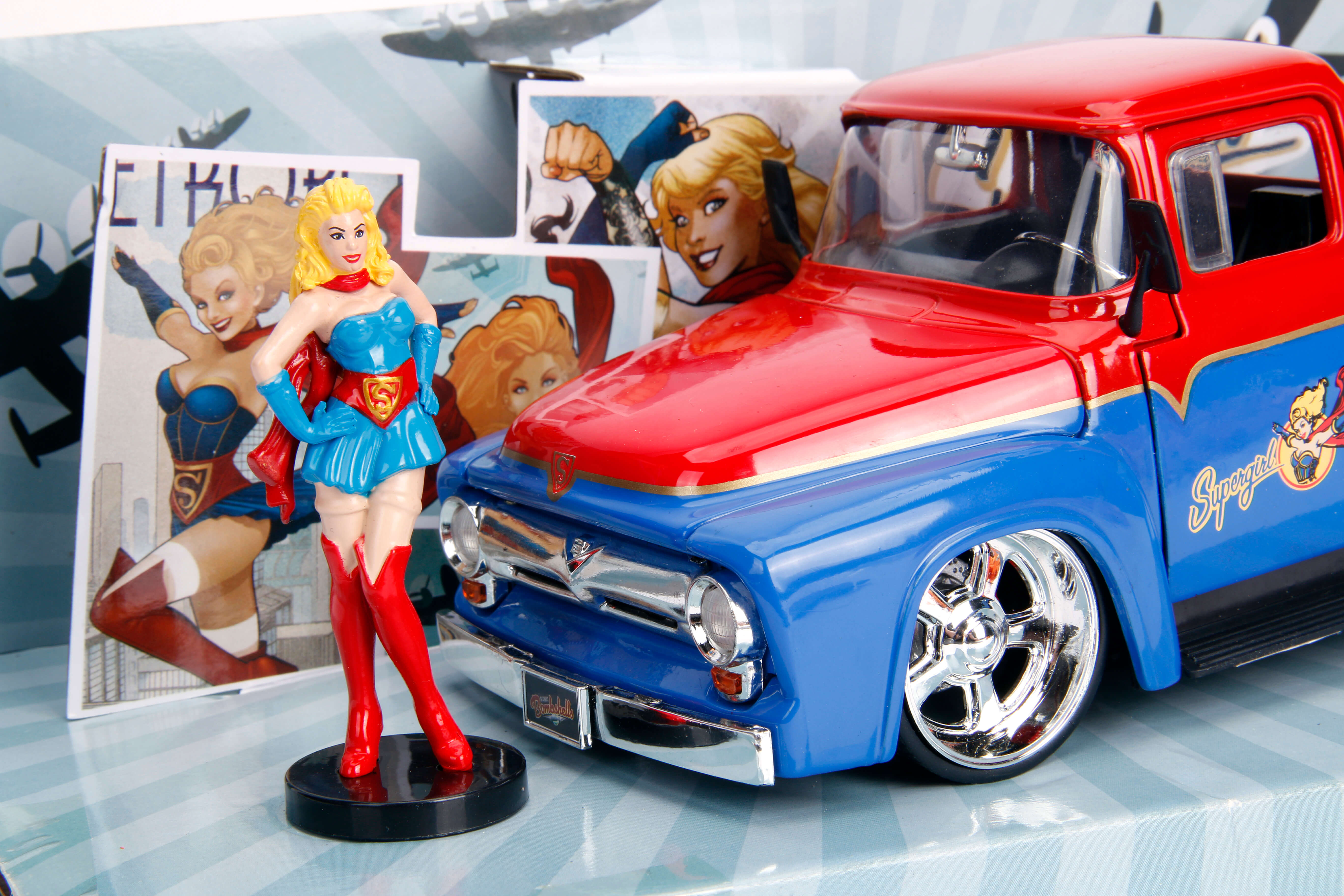 Supergirl & 1:24 Ford F-100 | Metals Die Cast